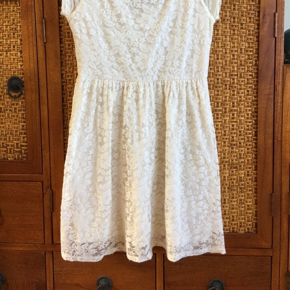 Summer Mini - Picture 2 of 2